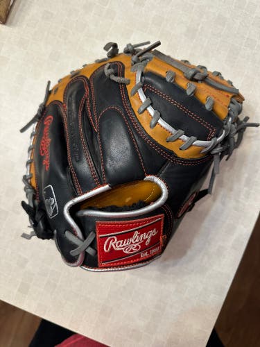 Used  Catcher's 32" R9 Baseball Glove