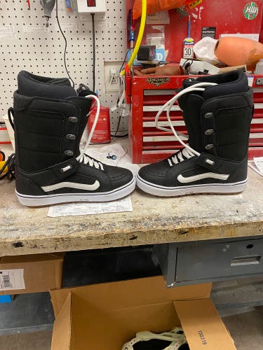 New Men's Vans All Mountain Hi-Standard OG Snowboard Boots