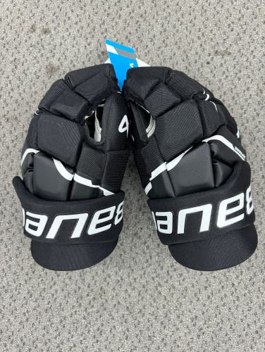 Bauer Black Supreme M3 13” glove