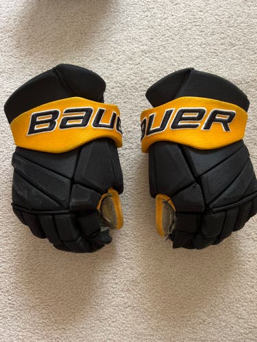 Used Bauer 14" Vapor Pro Team Gloves