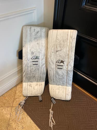 Used 29" 2023 Brian's Optik 3 Goalie Leg Pads