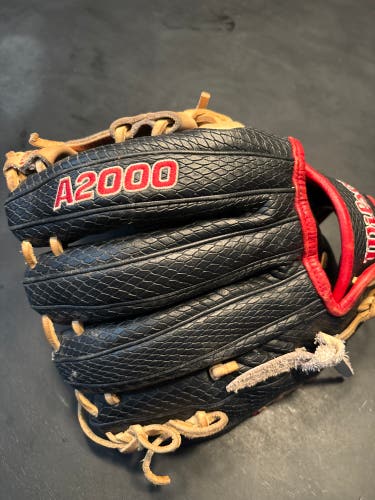Wilson A2000 Glove