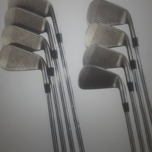 Used Men's Titleist DCI 981 Left Hand Iron Set Regular Flex 8 Pieces Steel Shaft