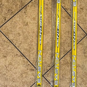 New Senior Easton Synergy Grip Right Handed P91A Hockey Stick - 2023 Bauer Re-release