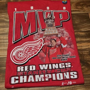 NEW Vintage Detroit Red Wings 1998 Stanley Cup Champions Vtg T Shirt Size Medium