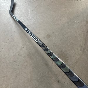 NCAA 85 Flex New Senior CCM Right Hand P28M Pro Stock JetSpeed FT5 Pro Hockey Stick