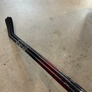 3 Pack NCAA Flex 95 New Senior CCM Right Handed P29 Pro Stock JetSpeed FT3 Pro Hockey Stick
