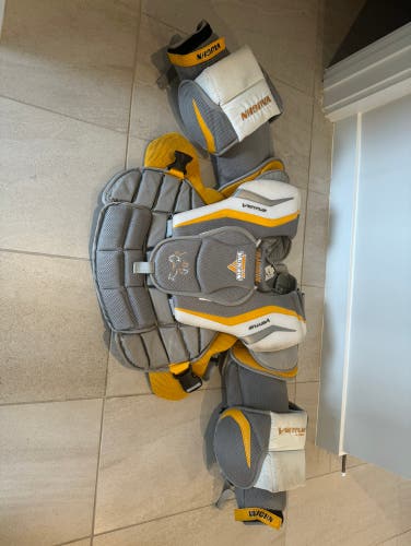 Used  Vaughn  Ventus LT88 Goalie Chest Protector