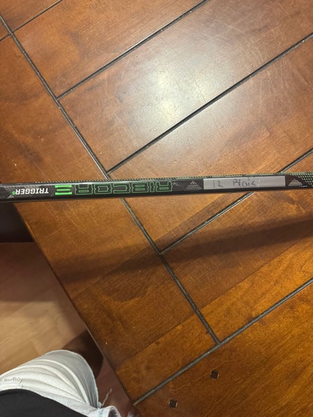 CCM Trigger 5 Shaft | SidelineSwap | Buy and Sell on SidelineSwap