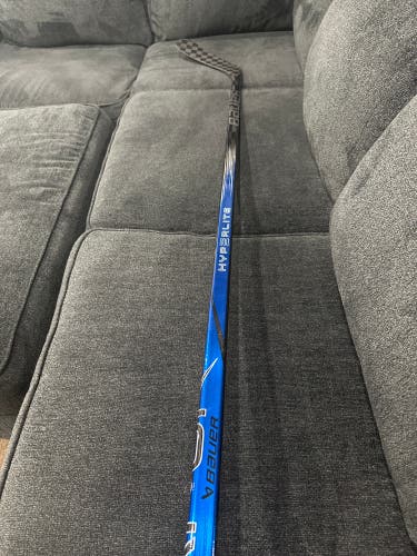 P92 77 Blue New Senior Bauer Left Hand P92 Vapor Hyperlite 2 Hockey Stick