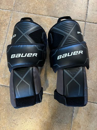 Bauer Pro Goalie Knee Pads