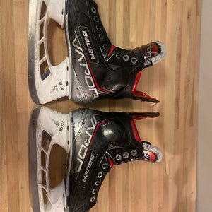 Used Bauer Regular Width Size 3.5 Vapor XLTX Pro+ Hockey Skates