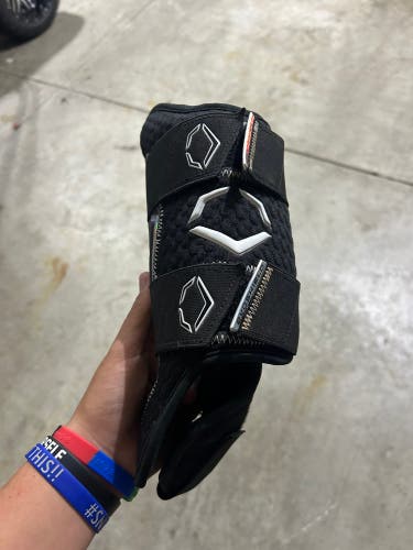 Black Used EvoShield Shin Guards Leg guard