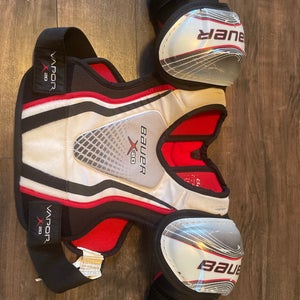 Bauer Shoulder Pads