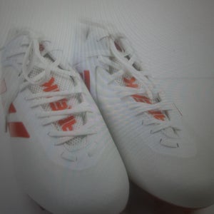 Used Men's 13.5 (W 14.5) Men's Adidas Low Top Molded Cleats