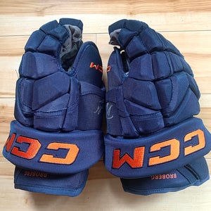 Edmonton Oilers Philip Broberg Game used Signed Gloves