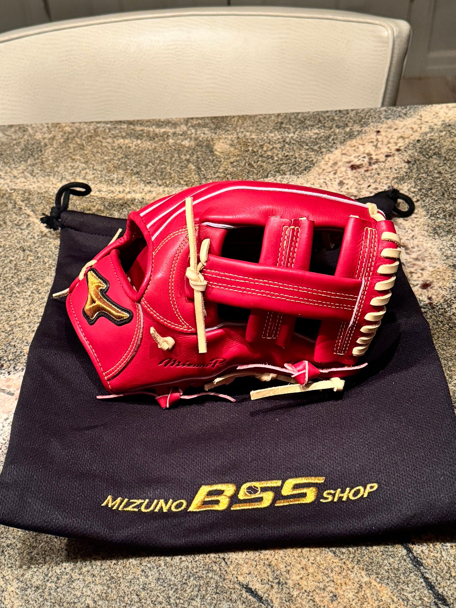 Mizuno Pro Classic 11.5” Japanese Box Break-In Trade Only