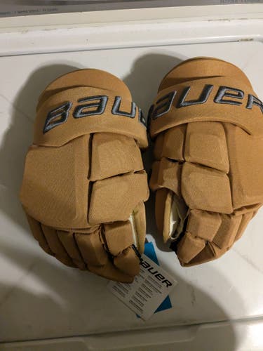 New Bauer Supreme Mach Gloves 14" Pro Stock