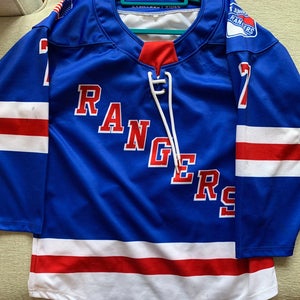 AAA Connecticut CT Junior Rangers CJR Hockey Jersey Set #7 Adult XSM