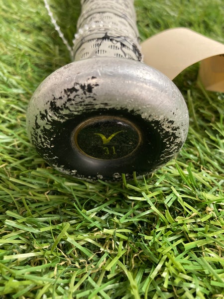 Used Victus Vandal 2 Bat BBCOR Certified (-3) Alloy 28 oz 31"