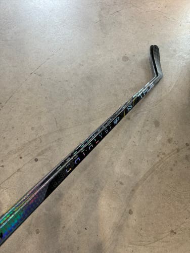 2 Pack NHL 90 Flex Used Senior True Left Hand P29 Pro Stock catalyst 9x3 Hockey Stick