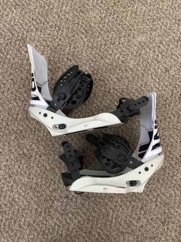 Burton Lexa X EST Snowboard Bindings | Women's Large