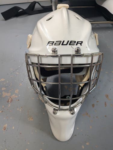 Used Senior Bauer Profile 960XPM Goalie Mask