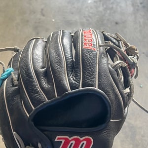 Used Right Hand Throw 11.25" Baseball Glove