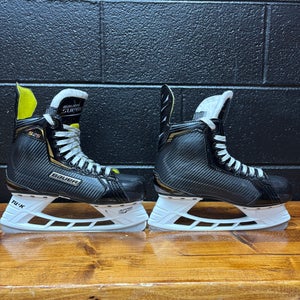 Used Intermediate Bauer Regular Width 6 Supreme S25 Hockey Skates