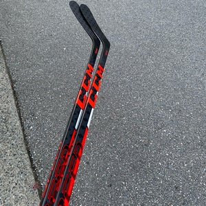 NEW CCM Jetspeed FT4 Team (2 pack - P29/65 Flex)