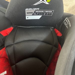 Women’s Bauer XW Medium Breezers