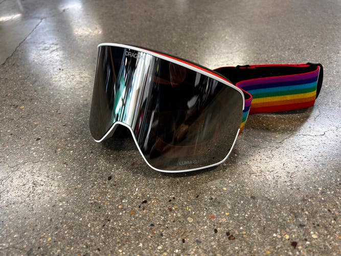 Rainbow Used Women's Dragon NFX2 Snowboard Goggles Medium