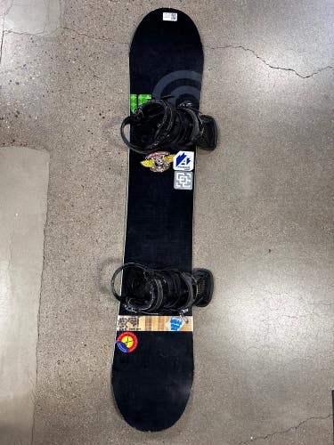 Used Signal Park Series 154cm Snowboard With Burton Bindings (M)