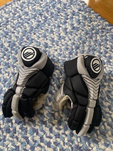 Used  Maverik 10" Charger Lacrosse Gloves