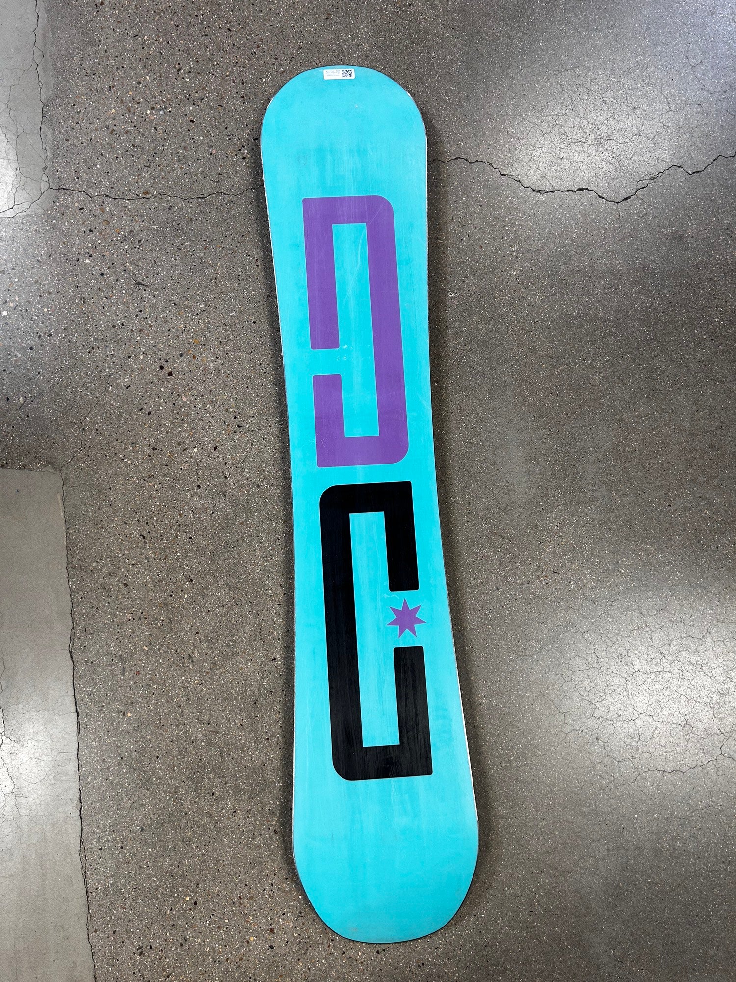DC Forever Snowboard- 146cm | SidelineSwap | Buy and Sell on