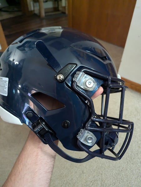 Person Speedflex Large Adult Riddell SpeedFlex Helmet | SidelineSwap | Buy and Sell on ...