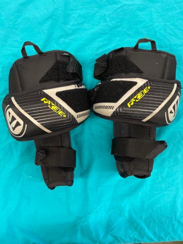 Used Warrior RX3E Knee pads
