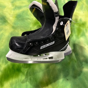 Bauer Supreme S140 Hockey Skates Regular Width Size 3 (Used)