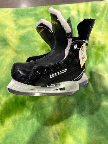 Bauer Supreme S140 Hockey Skates Regular Width Size 3 (Used)
