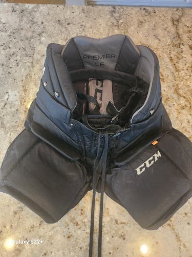 Used Large CCM Premier le Hockey Goalie Pants