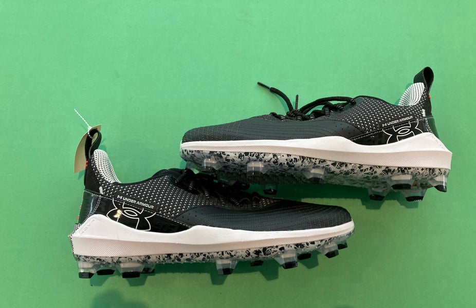 NEW Under Armour Bryce Harper 7 Molded Baseball Cleats | Men's 13.5