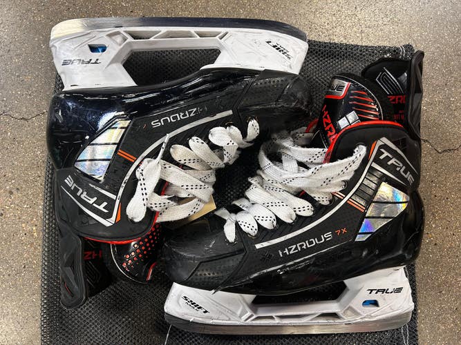 Used Senior True HZRDUS 7X Hockey Skates Regular Width 7.5