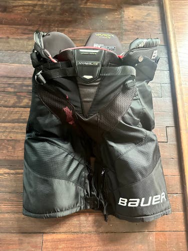 Used Senior Bauer Vapor Hyperlite Hockey Pants