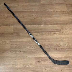 Pro Stock NCAA Bauer Supreme 2S Pro SE Left P14 82 Flex