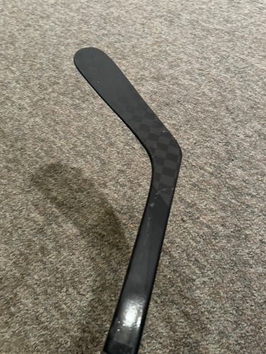 Used Intermediate CCM Left Hand P29  JetSpeed FT7 Hockey Stick