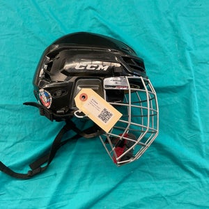 Small CCM Tacks 110 Helmet