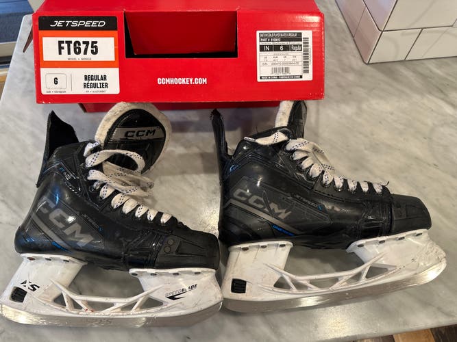 CCM JetSpeed FT675 Hockey Skates Intermediate Size 6