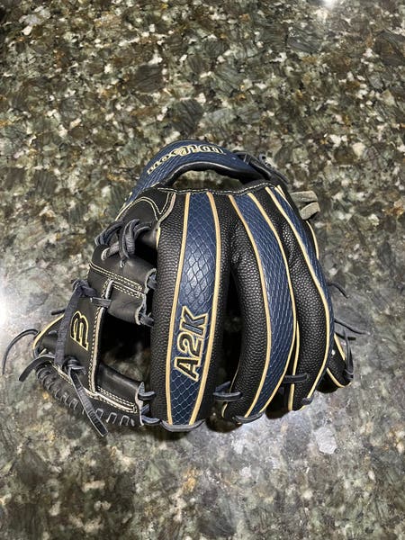 Wilson A2K 1723 11.75 inch June 2023 Gotm | SidelineSwap