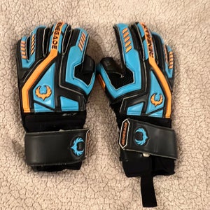 Renegade GK Talon Goalkeeper Gloves With Fingerguard Size 7