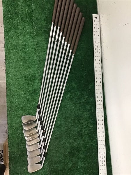 Wilson Staff Tour Blade Iron Set 2-PW Stiff Steel Shafts